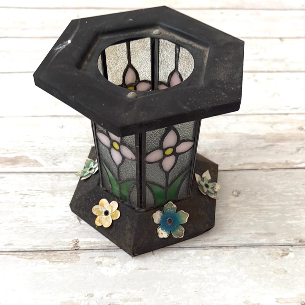 Stained Glass Floral Candle Holder Outdoor Yard Decor Light Sconce 7in Tall